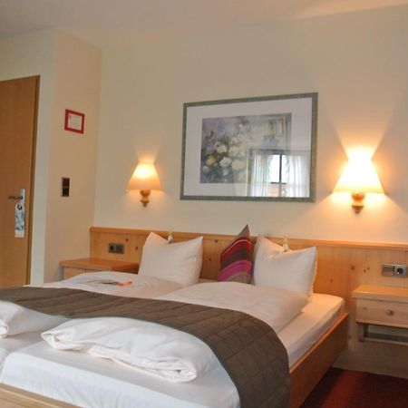 Akzent Hotel Am Bach 데텔바흐 외부 사진