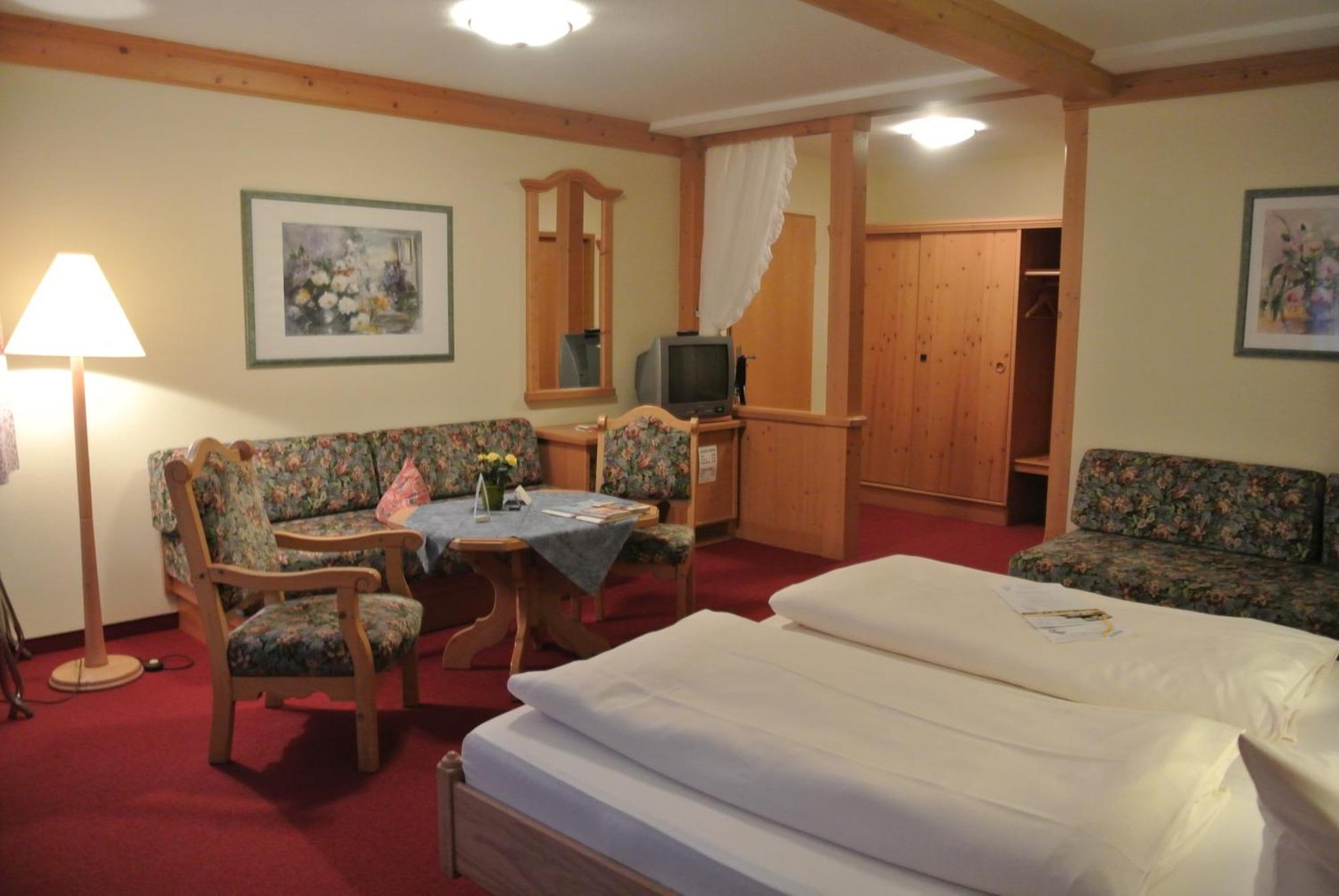 Akzent Hotel Am Bach 데텔바흐 외부 사진