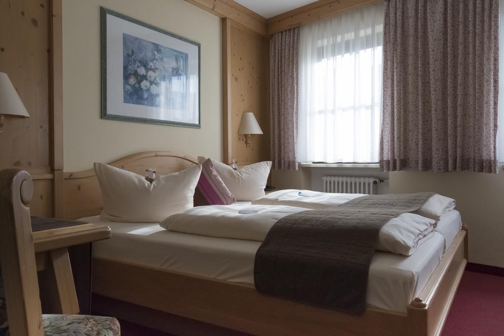 Akzent Hotel Am Bach 데텔바흐 외부 사진